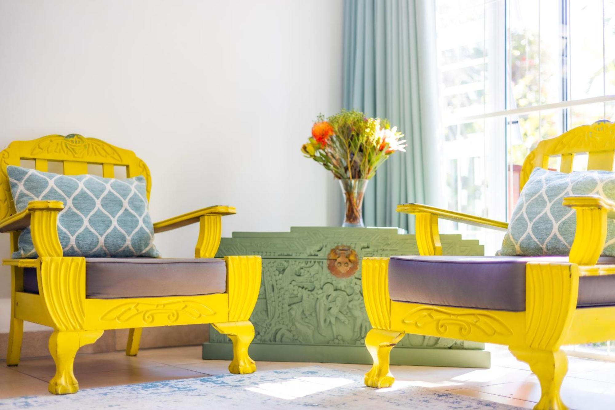 The Yellow Door Guesthouse East London Ngoại thất bức ảnh