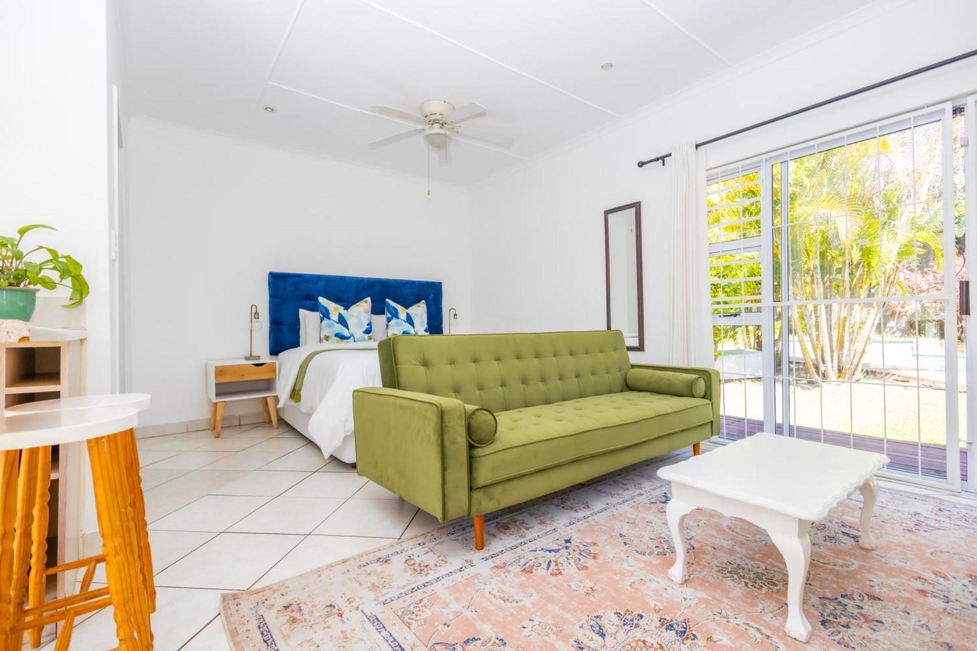 The Yellow Door Guesthouse East London Ngoại thất bức ảnh